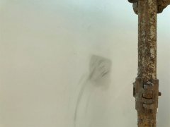 �≦��̼��ʩ�������Xһƽ����ʯ���c�≦��̼���Ă�(g��)��
